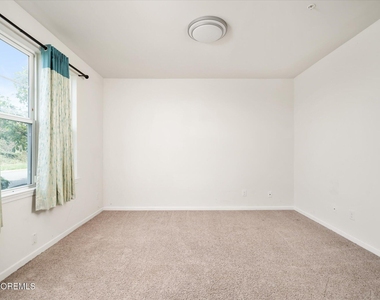 21 Green Street - Photo Thumbnail 3