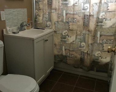1821 Capstan Drive - Photo Thumbnail 8
