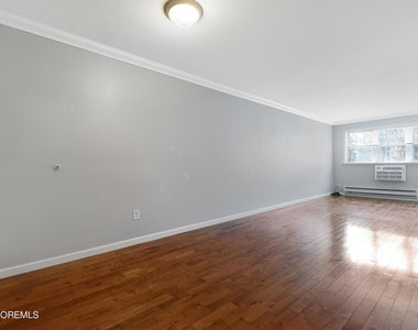 304 4th Avenue - Photo Thumbnail 6