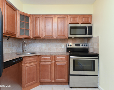 304 4th Avenue - Photo Thumbnail 9