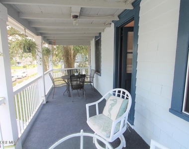 903 C Street - Photo Thumbnail 8
