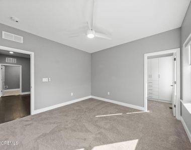 1003 Navigator Avenue - Photo Thumbnail 24