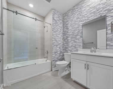 1003 Navigator Avenue - Photo Thumbnail 22