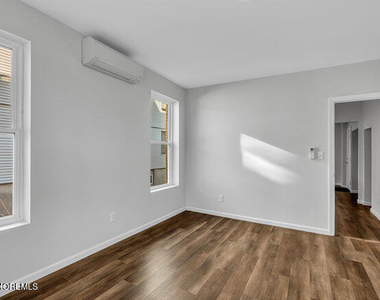 22 Navesink Avenue - Photo Thumbnail 5