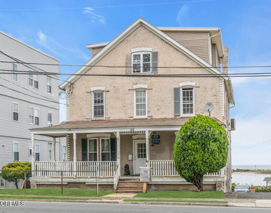 22 Navesink Avenue - Photo Thumbnail 19