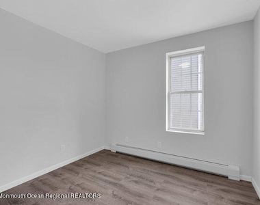 22 Navesink Avenue - Photo Thumbnail 17
