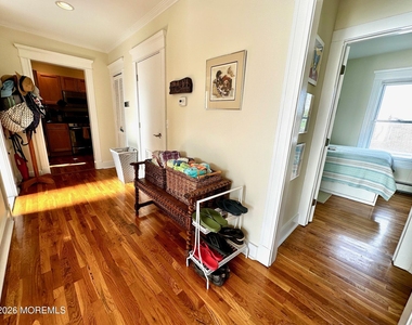 1211 Grand Avenue - Photo Thumbnail 13