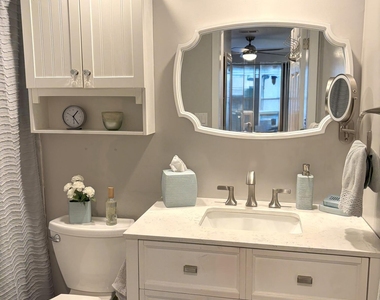 2111 Waters Edge Drive - Photo Thumbnail 18