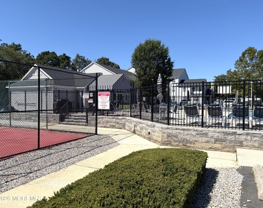 2111 Waters Edge Drive - Photo Thumbnail 24