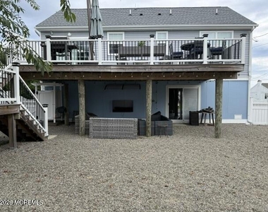 115 Ceylon Avenue - Photo Thumbnail 9