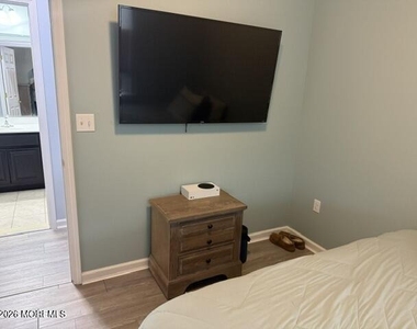 115 Ceylon Avenue - Photo Thumbnail 5