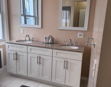 415 Sunset Avenue - Photo Thumbnail 14