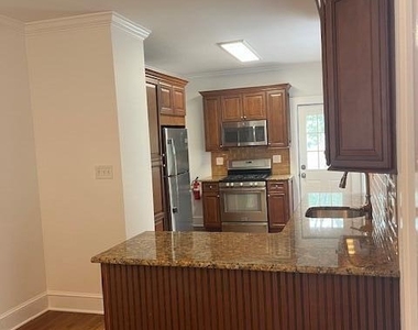 29 Brown Place - Photo Thumbnail 4