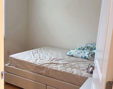 803 Ocean Avenue N - Photo Thumbnail 6