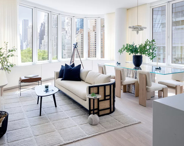 West 60th Street - Photo Thumbnail 1