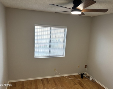 1237 W Ellis Street - Photo Thumbnail 15