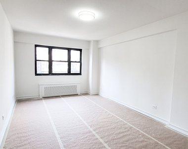 East 35 Street - Photo Thumbnail 1