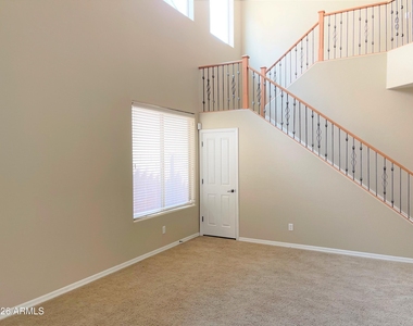 35131 N 34th Avenue - Photo Thumbnail 3
