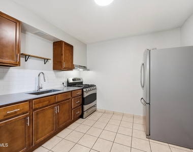 5206 W Ocotillo Road - Photo Thumbnail 5