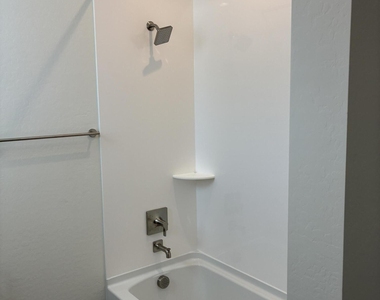 10862 N Brownsville Lane - Photo Thumbnail 40