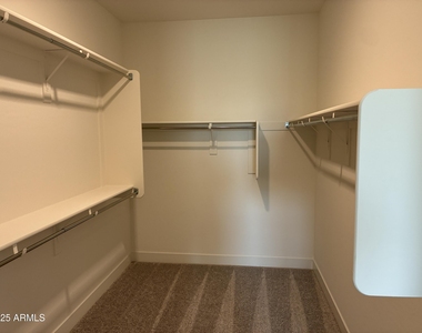 10862 N Brownsville Lane - Photo Thumbnail 23