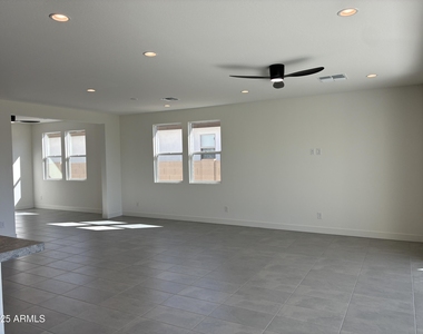10862 N Brownsville Lane - Photo Thumbnail 11