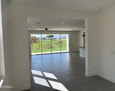 10862 N Brownsville Lane - Photo Thumbnail 6