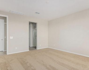 19754 W Palo Verde Drive - Photo Thumbnail 17