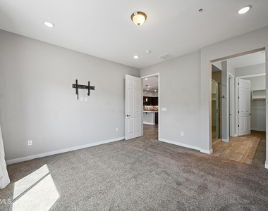 250 W Queen Creek Road - Photo Thumbnail 18