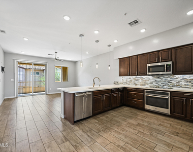 250 W Queen Creek Road - Photo Thumbnail 7