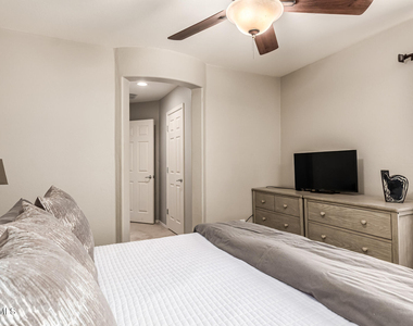 22075 N 103rd Lane - Photo Thumbnail 19