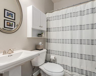 22075 N 103rd Lane - Photo Thumbnail 26