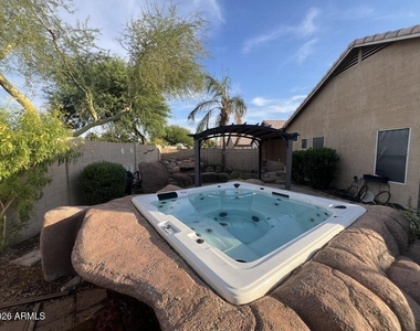 2527 N Silverado -- - Photo Thumbnail 15