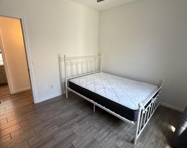 2527 N Silverado -- - Photo Thumbnail 8