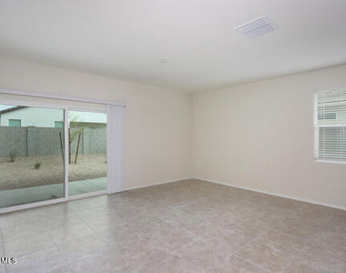 1926 W Pima Avenue - Photo Thumbnail 7