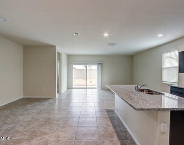1926 W Pima Avenue - Photo Thumbnail 3