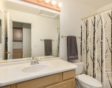 6230 W Irma Lane - Photo Thumbnail 3