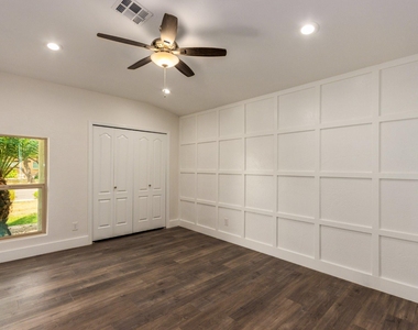 719 E Fairway Drive - Photo Thumbnail 31