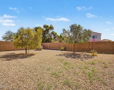 2159 W Pinkley Avenue - Photo Thumbnail 28