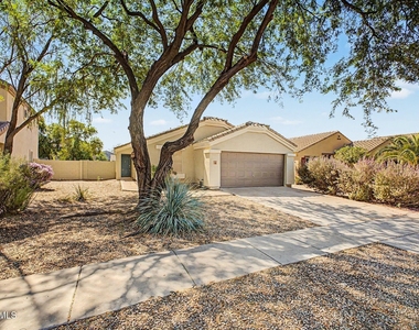 2159 W Pinkley Avenue - Photo Thumbnail 1