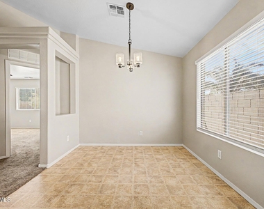 2159 W Pinkley Avenue - Photo Thumbnail 7