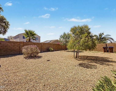 2159 W Pinkley Avenue - Photo Thumbnail 26