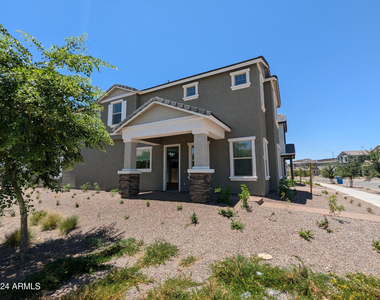 2207 W Paso Trail - Photo Thumbnail 6