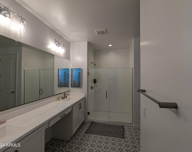 2207 W Paso Trail - Photo Thumbnail 24