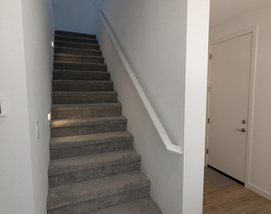 2207 W Paso Trail - Photo Thumbnail 19
