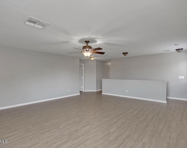 2717 E Teakwood Place - Photo Thumbnail 32