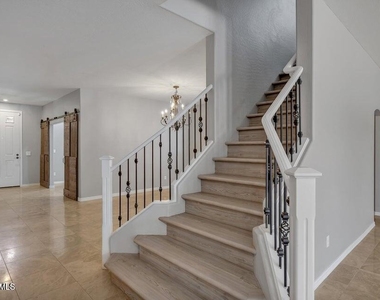 2717 E Teakwood Place - Photo Thumbnail 14