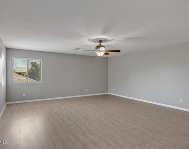 2717 E Teakwood Place - Photo Thumbnail 34