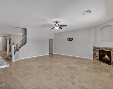 2717 E Teakwood Place - Photo Thumbnail 13