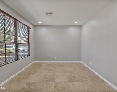 2717 E Teakwood Place - Photo Thumbnail 18